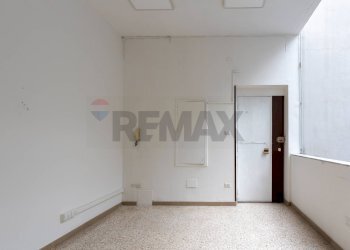 Stanza vuota - Quadrilocale Via Michelangelo Schipa
 
118, Napoli - foto 12