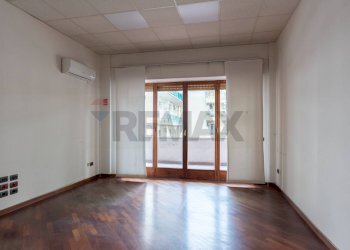 Stanza vuota - Appartamento Via Michelangelo Schipa
 
118, Napoli - foto 10