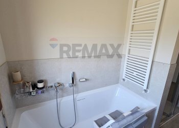 Bagno - Villa Bifamiliare Vallugana
 
23, Isola Vicentina - foto 9