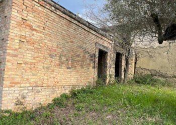 Casa all\'aperto - Terreno agricolo Via Parco Nazionale d'Abruzzo, Manoppello - foto 15