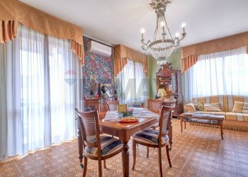 Sala da pranzo - Appartamento Viale Nettuno
 
13, Francavilla al Mare - foto 6