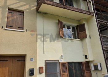 Edificio all\'aperto - Semi-detached house Lamon - photo 1