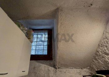 Hall / corridoio - Semi-detached house Lamon - photo 11