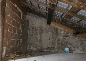 Stanza vuota - Semi-detached house Lamon - photo 21