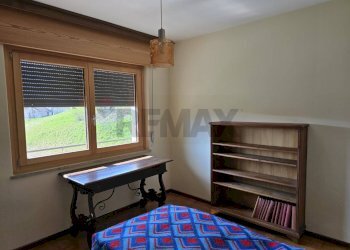 Camera / camera da letto - Independent house Via Resenterra
45, Lamon - photo 48