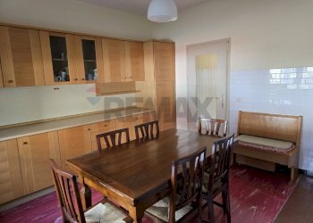 Sala da pranzo - Independent house Via Resenterra
45, Lamon - photo 52