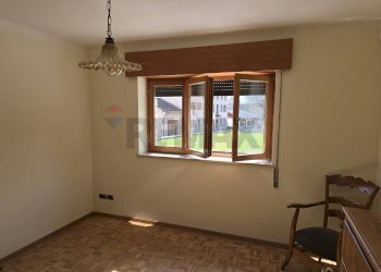 Stanza vuota - Independent house Via Resenterra
45, Lamon - photo 59