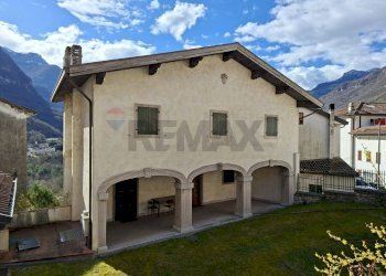 Casa all\'aperto - Independent house Via Giovanni Uberti
 
2, Longarone - photo 1