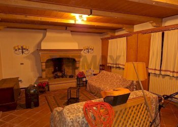 Soggiorno - Independent house Via Giovanni Uberti
 
2, Longarone - photo 26