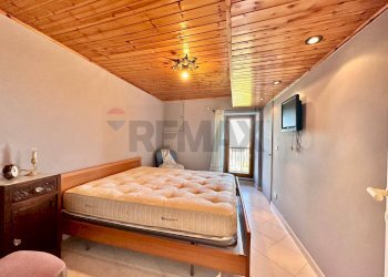 Camera / camera da letto - Independent house Cingoli - photo 15