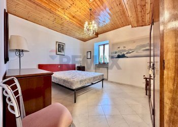 Camera / camera da letto - Independent house Cingoli - photo 18