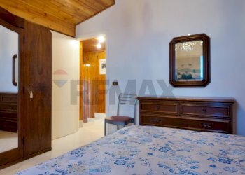 Camera / camera da letto - Independent house Cingoli - photo 62