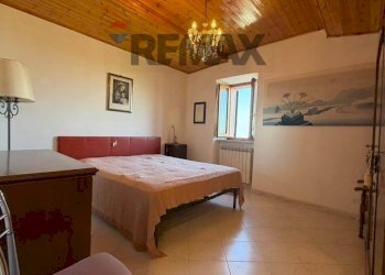 Camera / camera da letto - Casa indipendente Villa Pozzo
 
74, Cingoli - foto 14