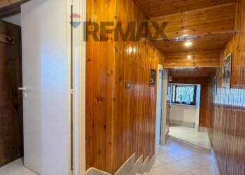 Hall / corridoio - Casa indipendente Villa Pozzo
 
74, Cingoli - foto 25