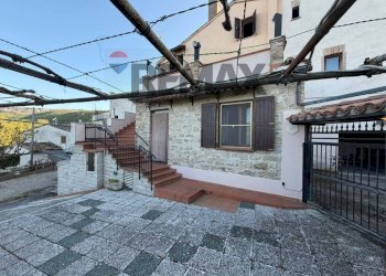 Casa all\'aperto - Casa indipendente Villa Pozzo
 
74, Cingoli - foto 38