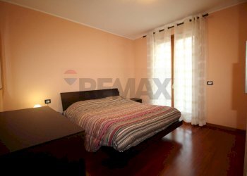 Camera / camera da letto - Trilocale via Po
 
1, Mozzo - foto 11