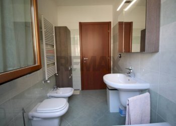 Bagno - Trilocale via Po
 
1, Mozzo - foto 14