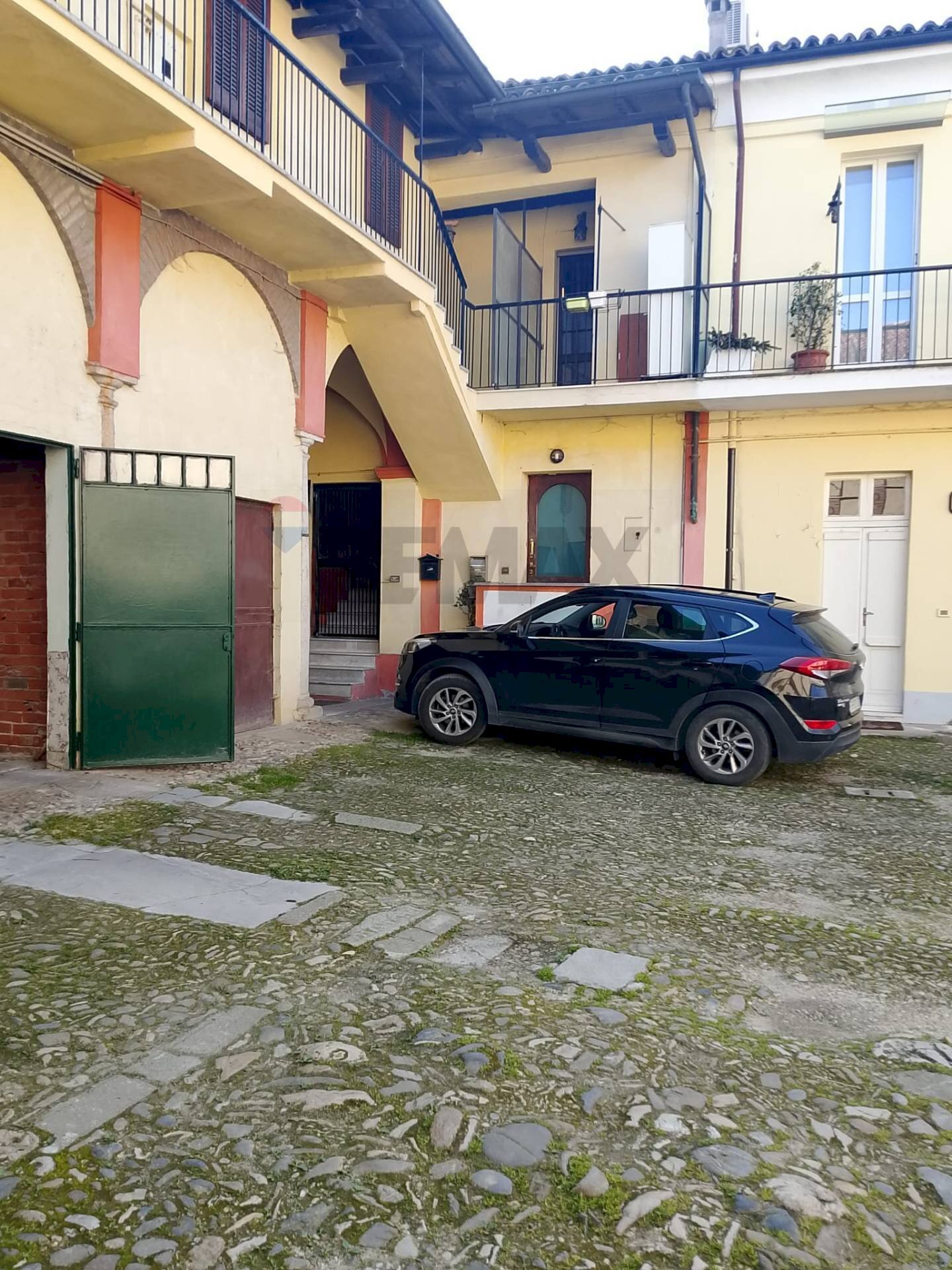 Edificio all\'aperto - Three-room apartment via asilo vecchio
2, Stradella - photo 2