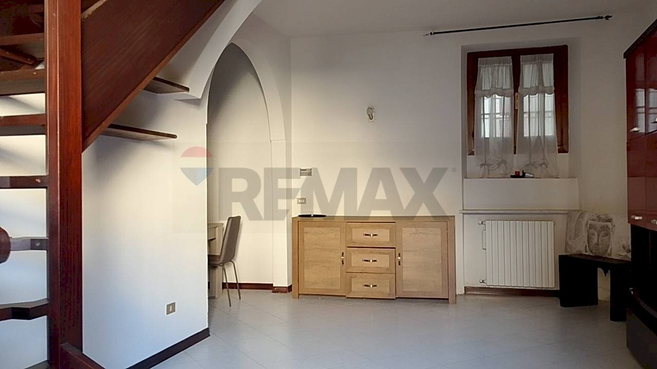 Stanza vuota - Three-room apartment via asilo vecchio
2, Stradella - photo 3