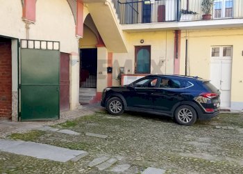 Edificio all\'aperto - Three-room apartment via asilo vecchio
 
2, Stradella - photo 2