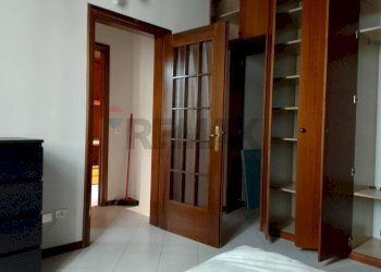 Camera / camera da letto - Three-room apartment via asilo vecchio
 
2, Stradella - photo 4