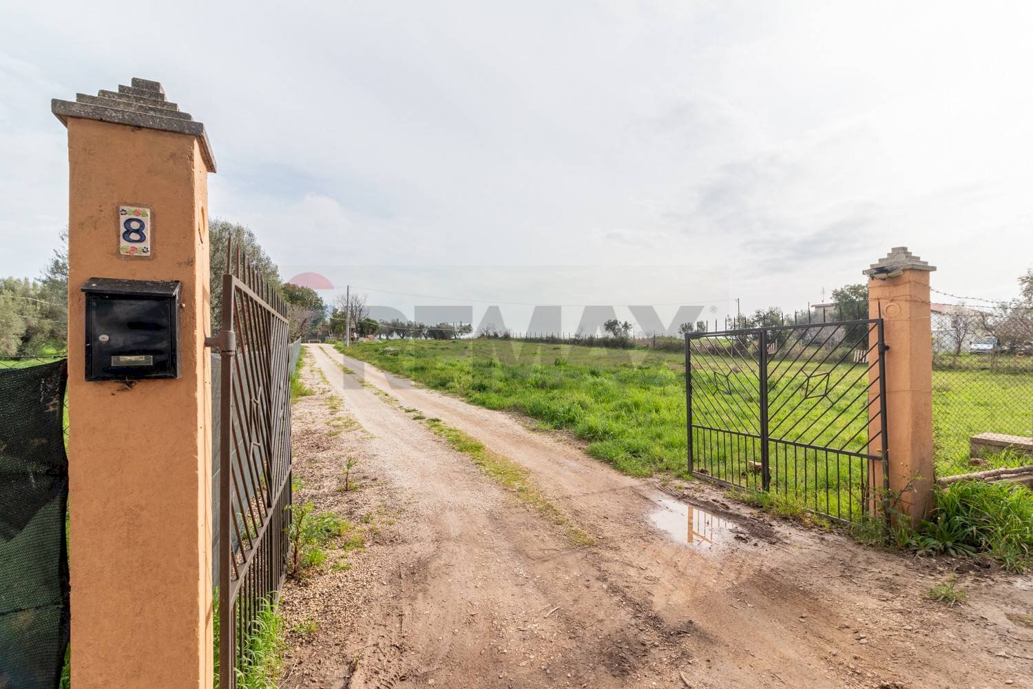 Giardino - Semi-detached house str.Del Corbezzolo
 
7, Montalto di Castro - photo 2