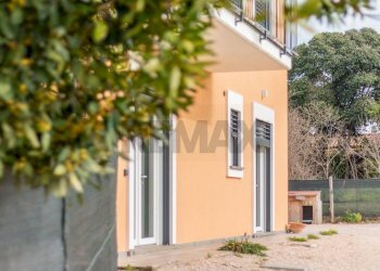 Casa all\'aperto - Semi-detached house str.Del Corbezzolo
7, Montalto di Castro - photo 5