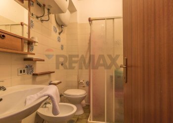 Bagno - One-room apartment Via del Giardino
 
52, Montalto di Castro - photo 11