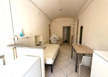 One-room apartment Via Vanchiglia, Torino (neighborhood Vanchiglia) - photo 5