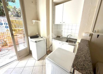 One-room apartment Via Vanchiglia, Torino (neighborhood Vanchiglia) - photo 7