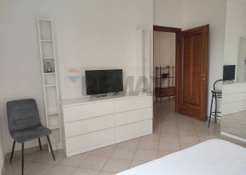 Camera / camera da letto - Two-room apartment Via Milano
14, Parma - photo 10