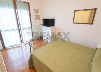 Camera / camera da letto - Bilocale Via Don Alberto Carozza
 
5, Salsomaggiore Terme - foto 5