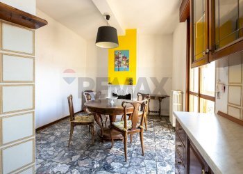 Sala da pranzo - Quadrilocale Via Corridoni
 
12, Salsomaggiore Terme - foto 4