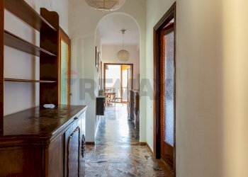 Hall / corridoio - Quadrilocale Via Corridoni
 
12, Salsomaggiore Terme - foto 14