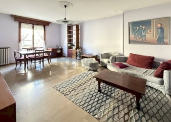 Sala da pranzo - Three-room apartment Via Marzaroli
 
31, Salsomaggiore Terme - photo 9