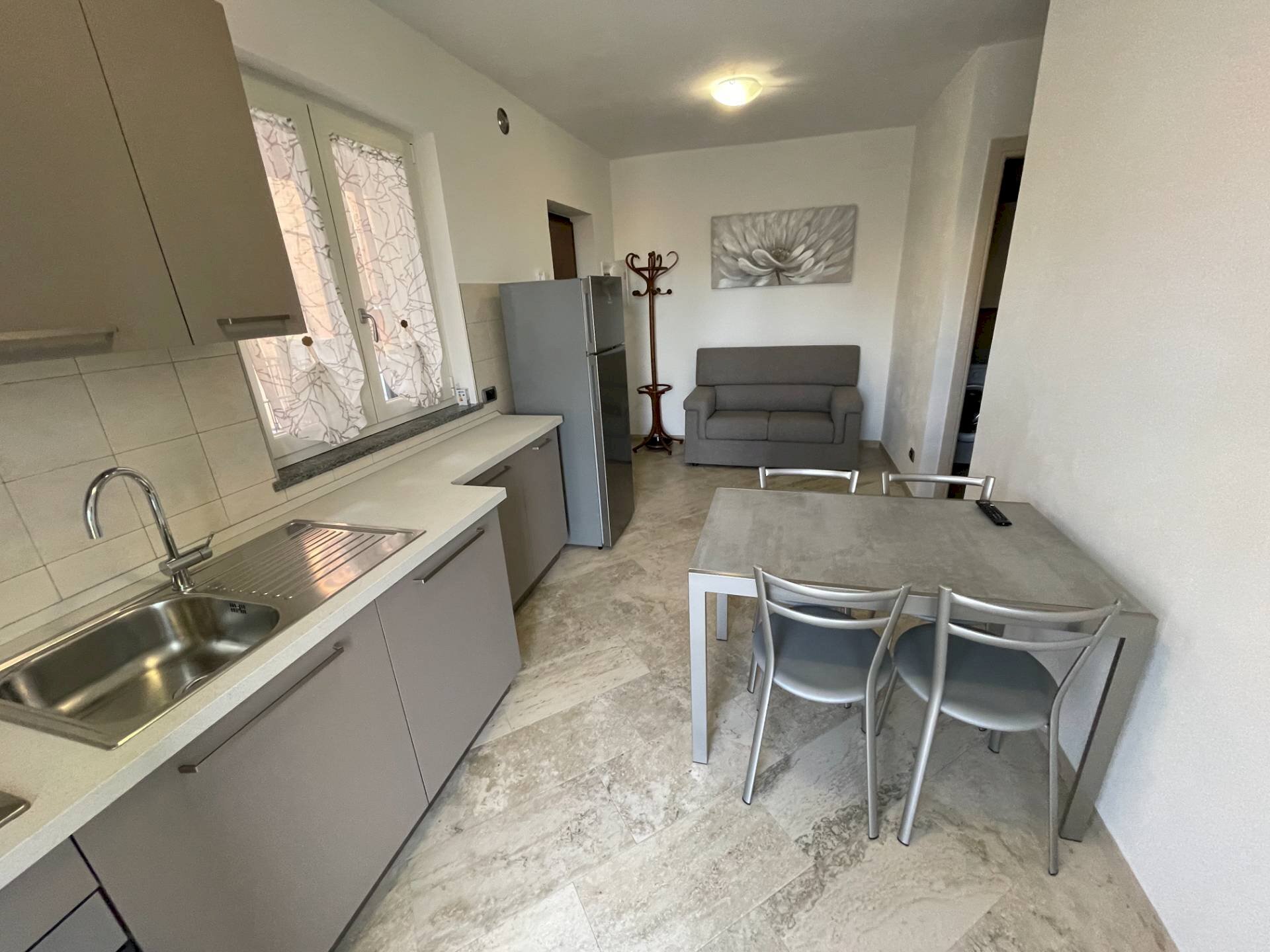 soggiorno - Two-room apartment Piazza Gherbiana, Mondovì - photo 2