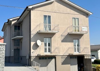 Esterno palazzo - Appartamento via Sant'Anna
 
52, Mondovì - foto 1