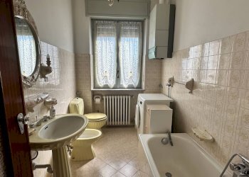 bagno - Appartamento via Sant'Anna
 
52, Mondovì - foto 20