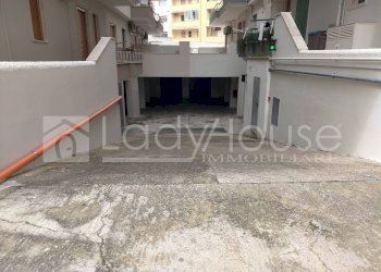 Foto 4 - Box VIA VOLTA
 
3, Gallipoli - foto 4