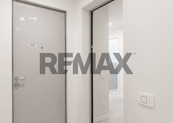 Hall / corridoio - Bilocale via emilia
 
22, San Donato Milanese - foto 2