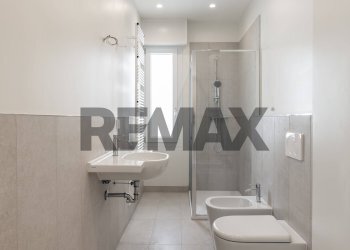Bagno - Bilocale via emilia
 
22, San Donato Milanese - foto 24