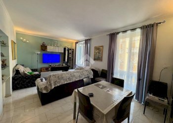 Quadrilocale Via Costantino e Maria Brighenti, Genova (zona Cornigliano) - foto 1