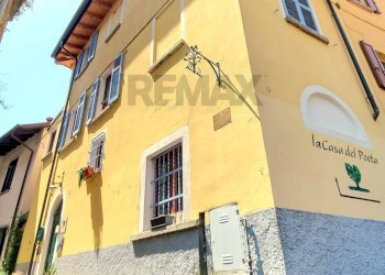 Edificio all\'aperto - Casa indipendente via al Castello
 
8, Dervio - foto 1