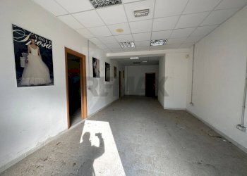 Hall / corridoio - Locale Commerciale Via Moscati, Cercola - foto 3