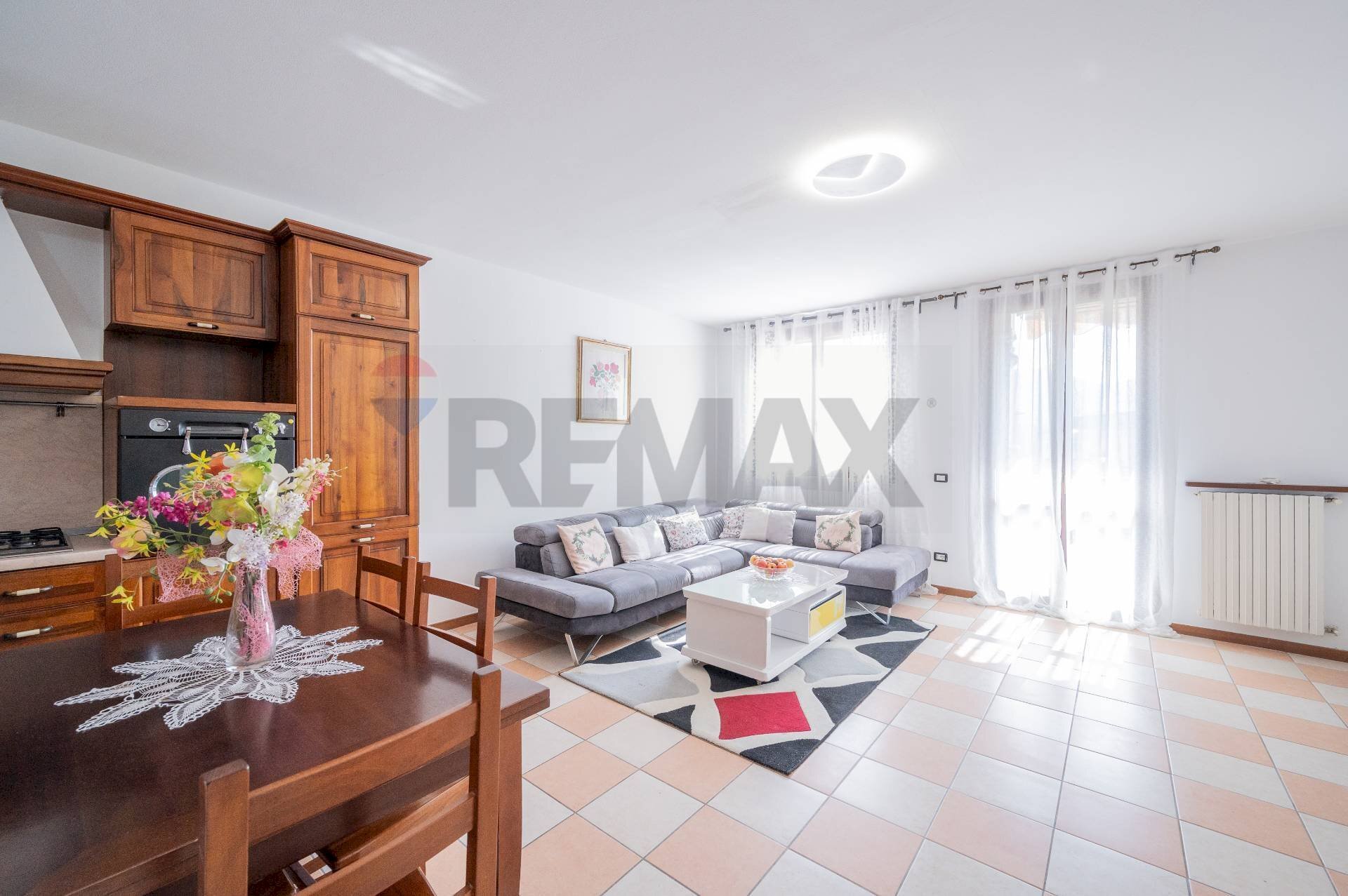 Sala da pranzo - Trilocale via fanti d'italia
 
58/d, Langhirano - foto 3