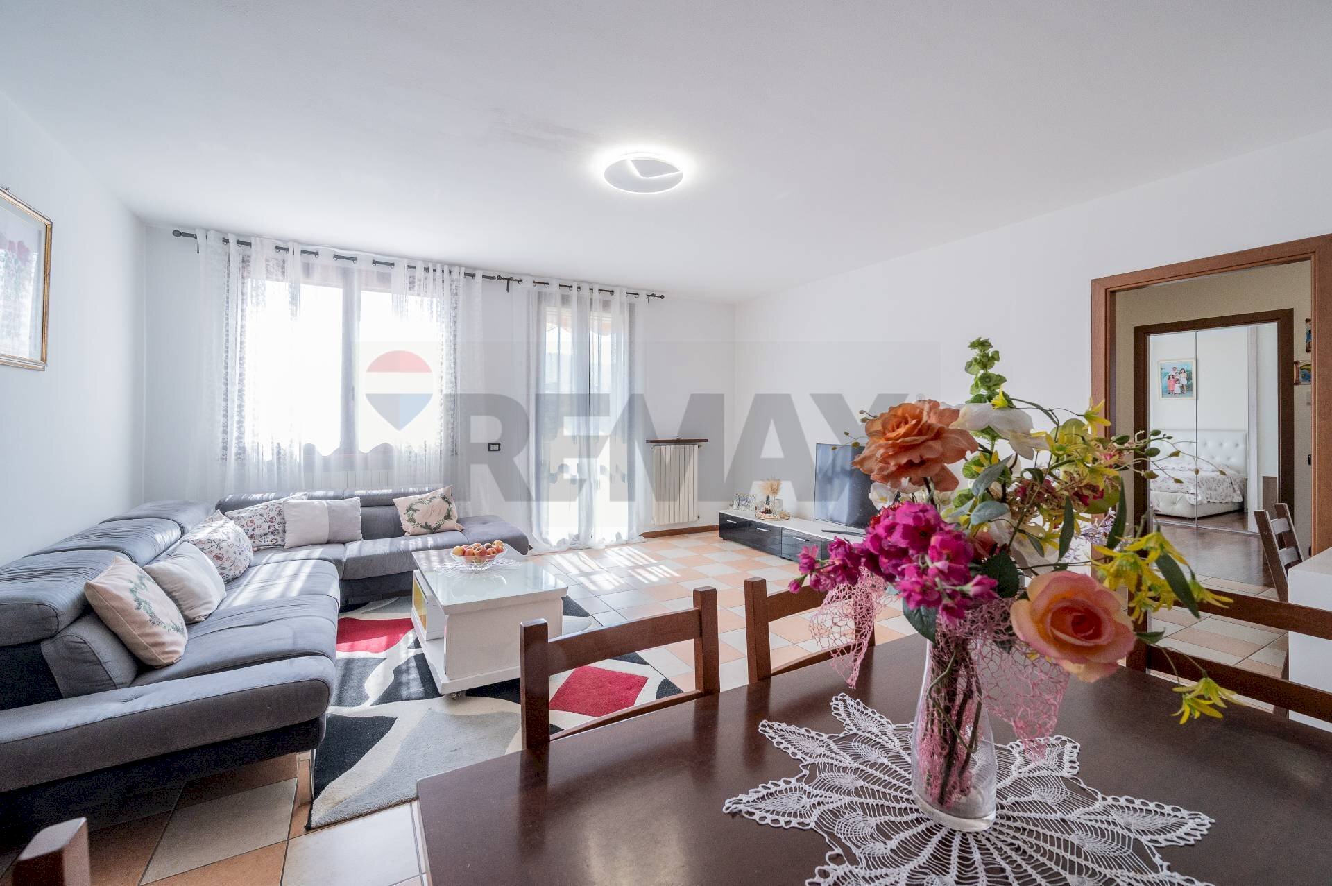 Sala da pranzo - Trilocale via fanti d'italia
 
58/d, Langhirano - foto 2