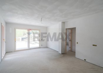 Stanza vuota - Trilocale Langhirano - foto 13