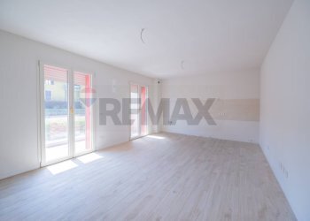 Stanza vuota - Trilocale Langhirano - foto 17