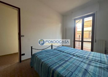 camera matrimoniale 1 - Trilocale Via Pisa
 
22, Massa - foto 23