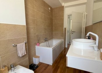 Foto 30 - Villa VIA CHIAPPINELLO
 
54, Montesilvano - foto 30